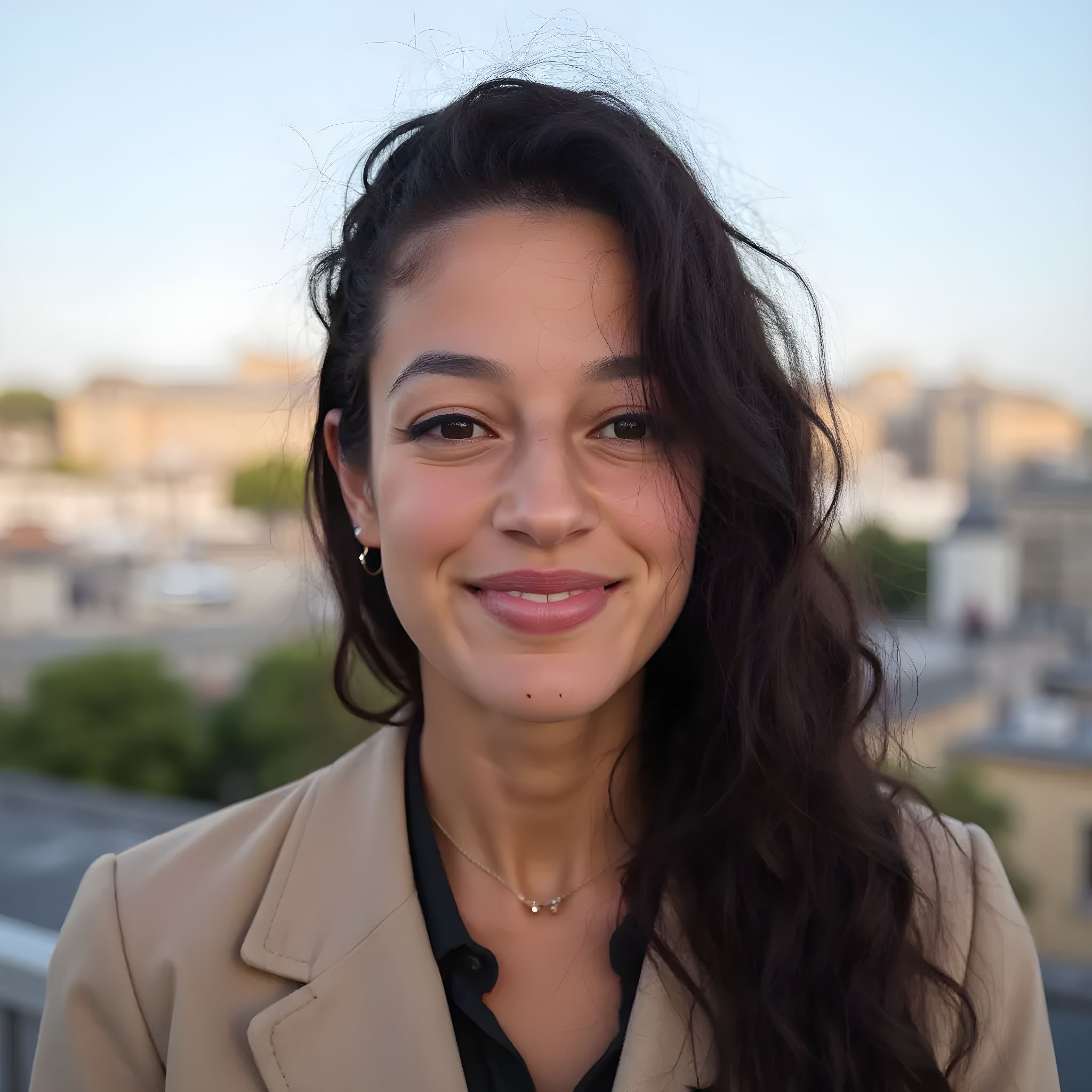 <em>Lucia </em><strong>| </strong>✔︎<strong> Comprador Verificado</strong>